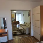 Pirin Heights A-21 близо до пистата شقة